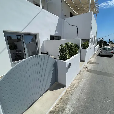 Selyna * Fira (Santorini)