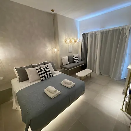 Selyna B&B 산토리니