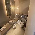 Selyna 3* סנטוריני
